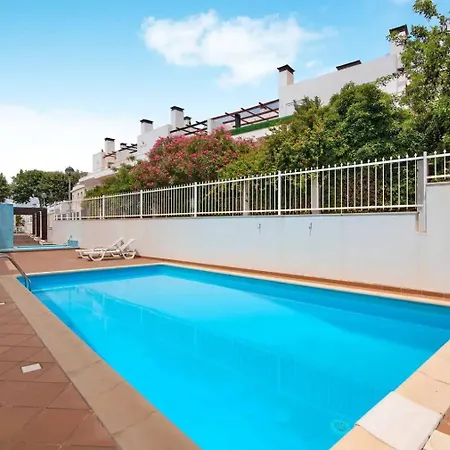 T2 F Oliveira Apartament