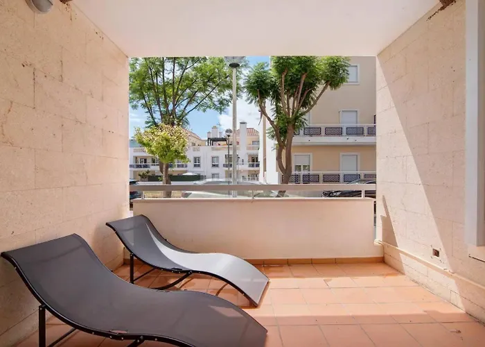 T2 F Oliveira Apartman